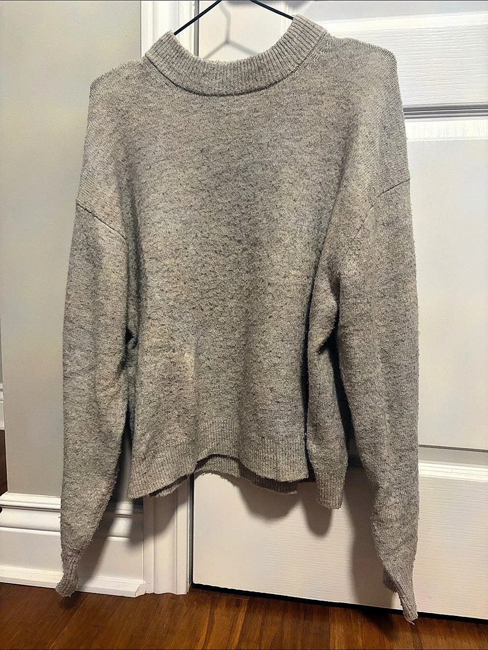 H&M Crew Neck Sweater Gray Size XS